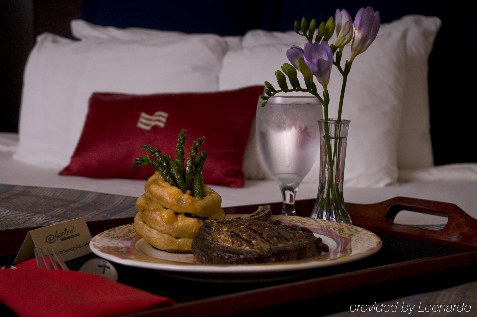 Отель Crowne Plaza San Antonio Airport By Ihg Экстерьер фото