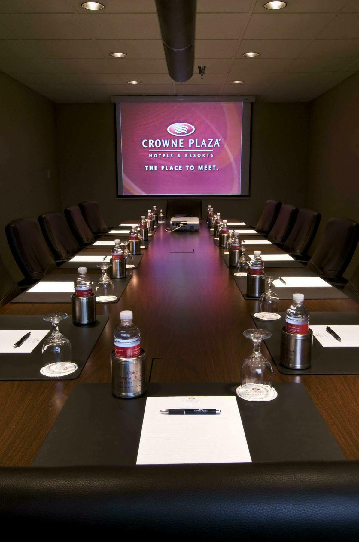 Отель Crowne Plaza San Antonio Airport By Ihg Экстерьер фото
